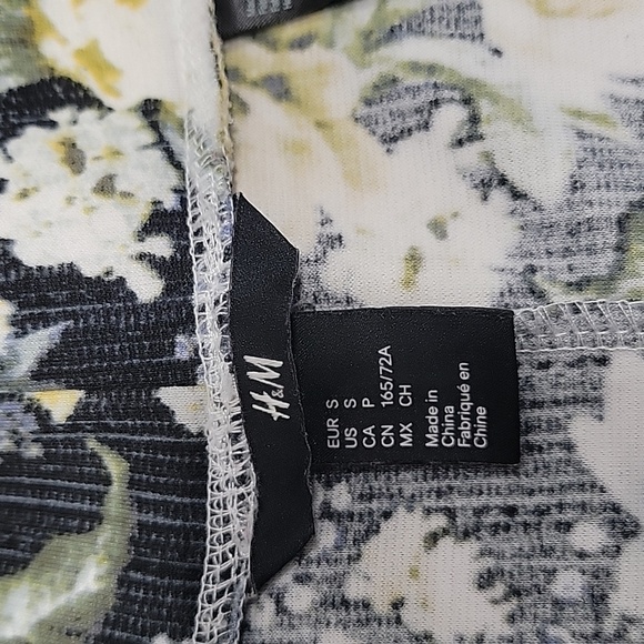 H&M Floral Skirt, Size S, Excellent Condition - Picture 4 of 7